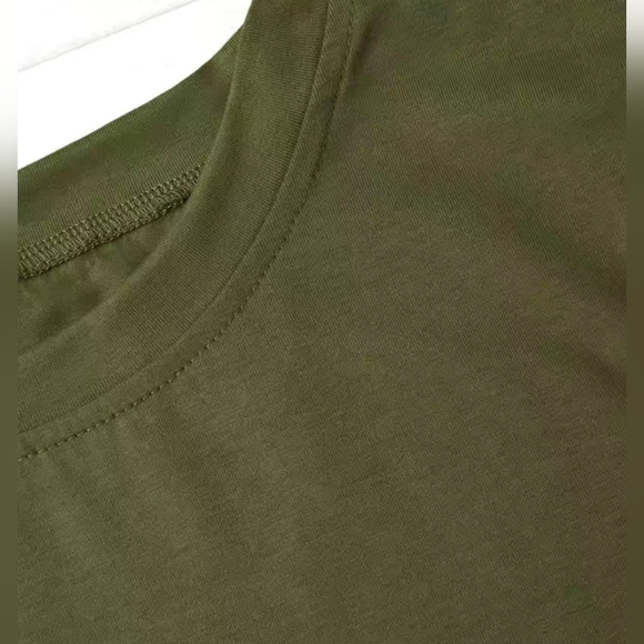 Snack Cake Tee Green Christmas Winter w/ Free Earrings Various Sizes New in Pac - Picture 3 of 5